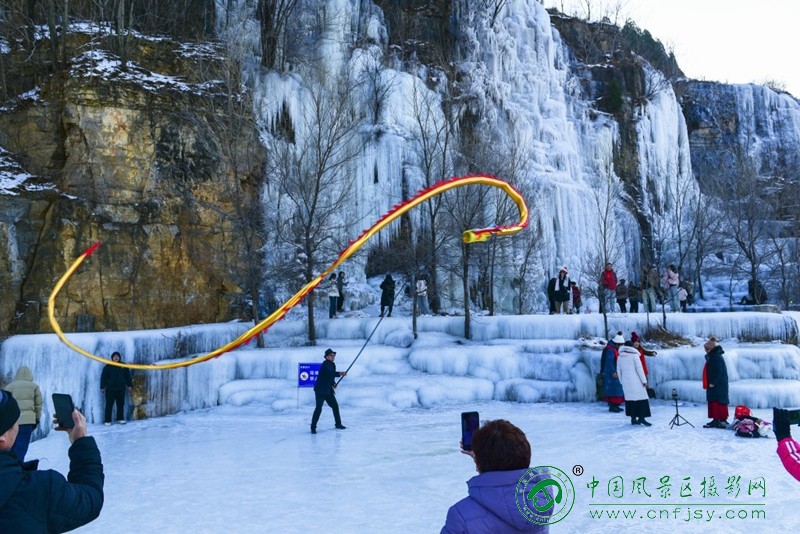 034 李建华，2023年12月拍摄于青州。老当益壮.jpg